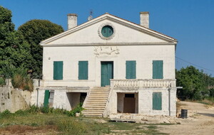 la maison du Négrier (ancienne auberge du relais de poste à La Chauvetterie)